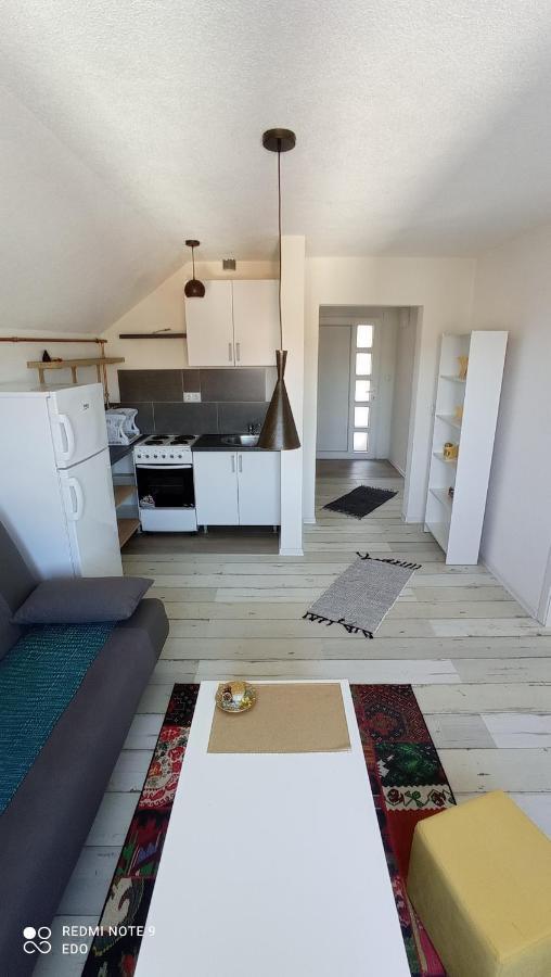 Ed Apartman SJJ Buitenkant foto